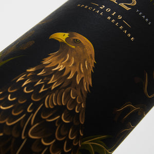 Closeup of eagle detail on Lagavulin 12 Year Old Special Release 2019's box