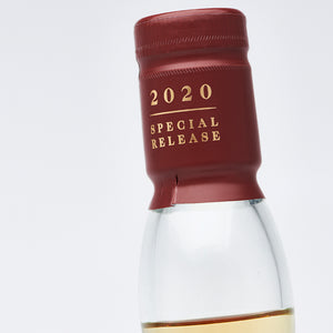 Closeup of Cardhu 11 Year Old Special Release 2020, Single Malt Scotch Whisky bottle cap seal against white background